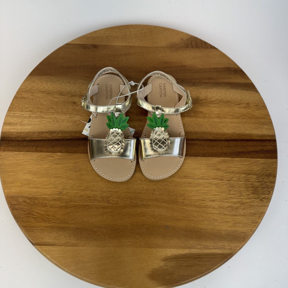New Little Kids Harper Canyon Pineapple Gold Strappy Comfort Sandals Size 11 C